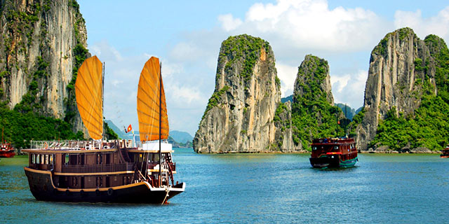 kesari tour vietnam