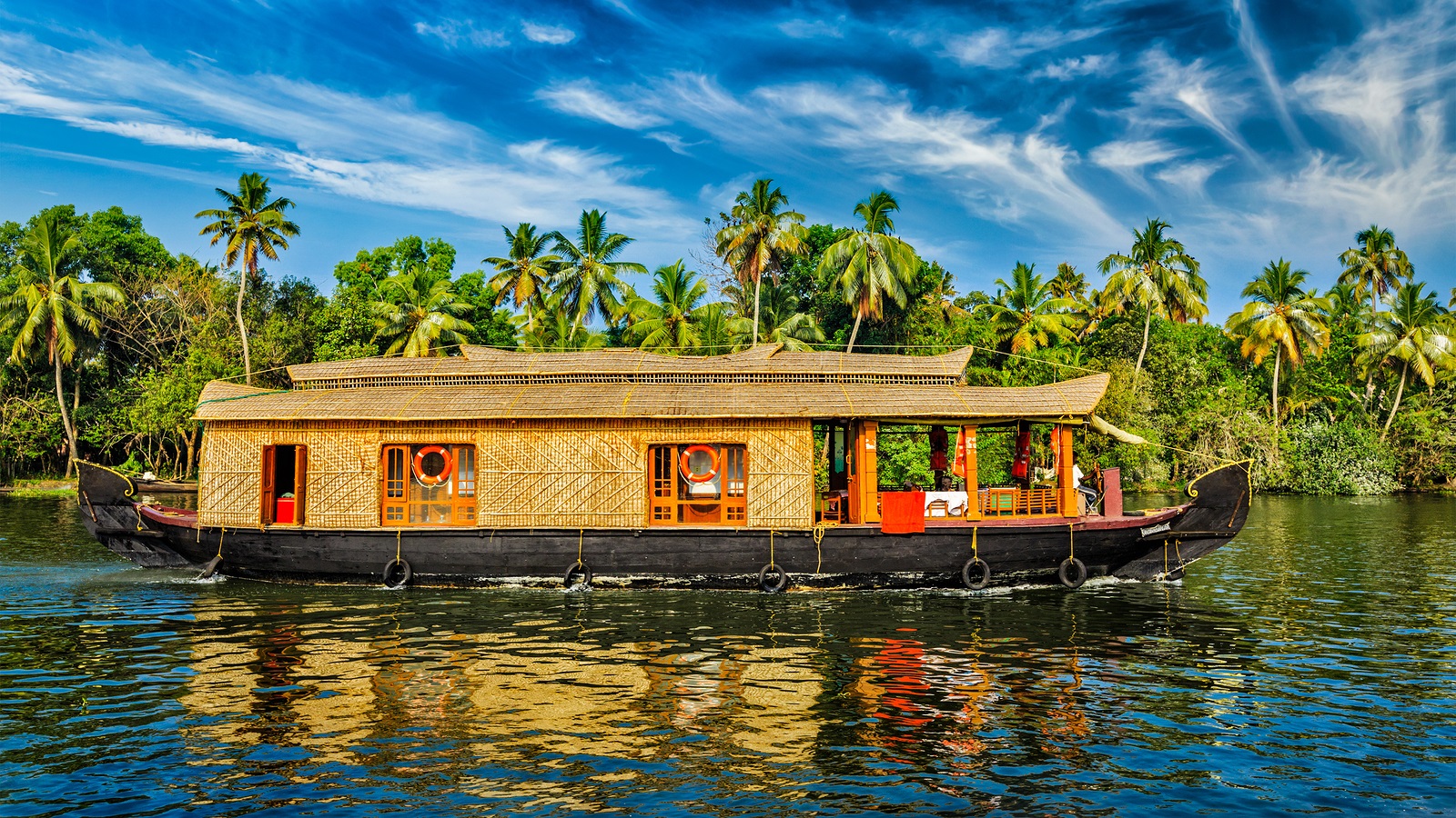 SITES & ACTIVITIES TO BE THOUGHT ABOUT WHILE YOU ARE IN KERALA - Kesari