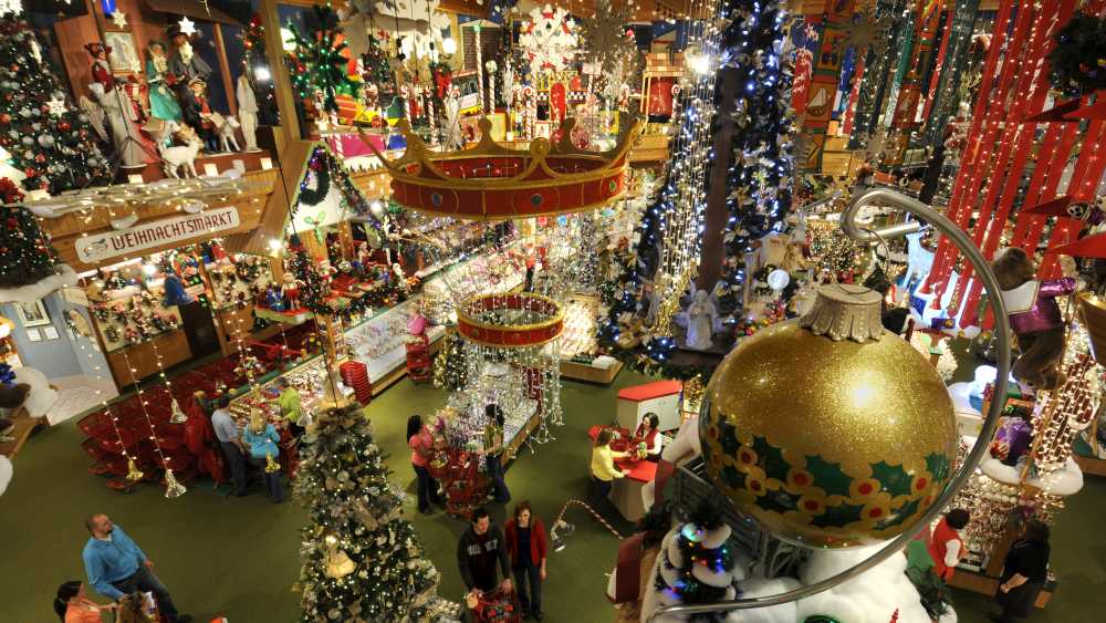 christmas in usa,christmas destinations,american christmas decorations, american christmas traditions,christmas activities, christmas festival,christmas celebrations,christmas traditions 