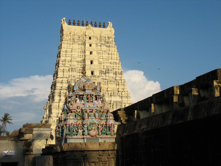 Rameshwaram-temple-Kesari-Tours