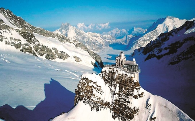 Jungfraujoch-kesari-tours