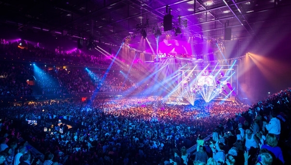 arenas-for-stadium-concerts-in-amsterdam-kesari-tours1